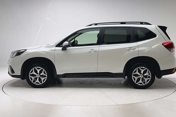 2024 Subaru Forester 2.5i S5 thumb-4