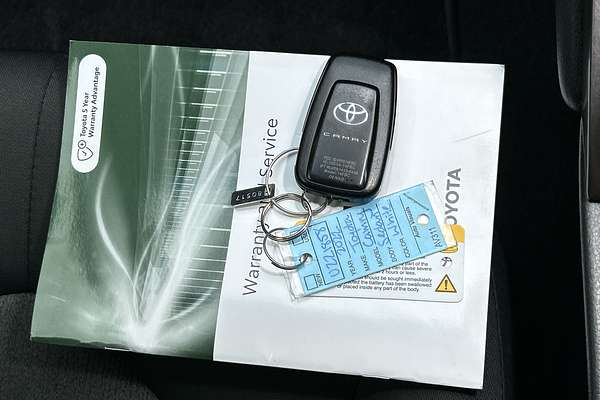 2022 Toyota Camry Ascent AXVH70R thumb-22