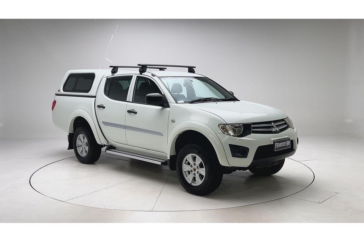 2014 Mitsubishi Triton GLX MN 4X4
