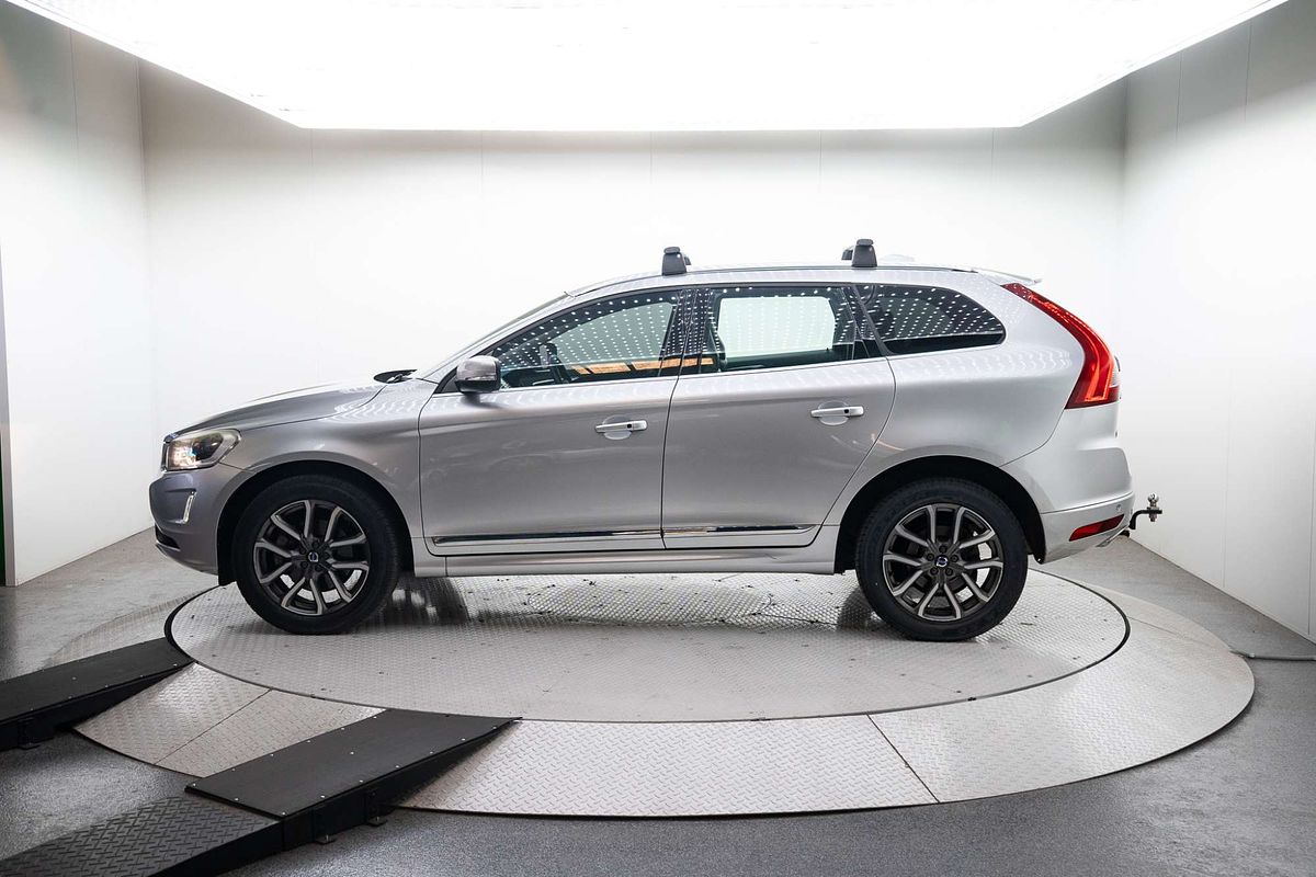 2016 Volvo XC60 T5 Luxury