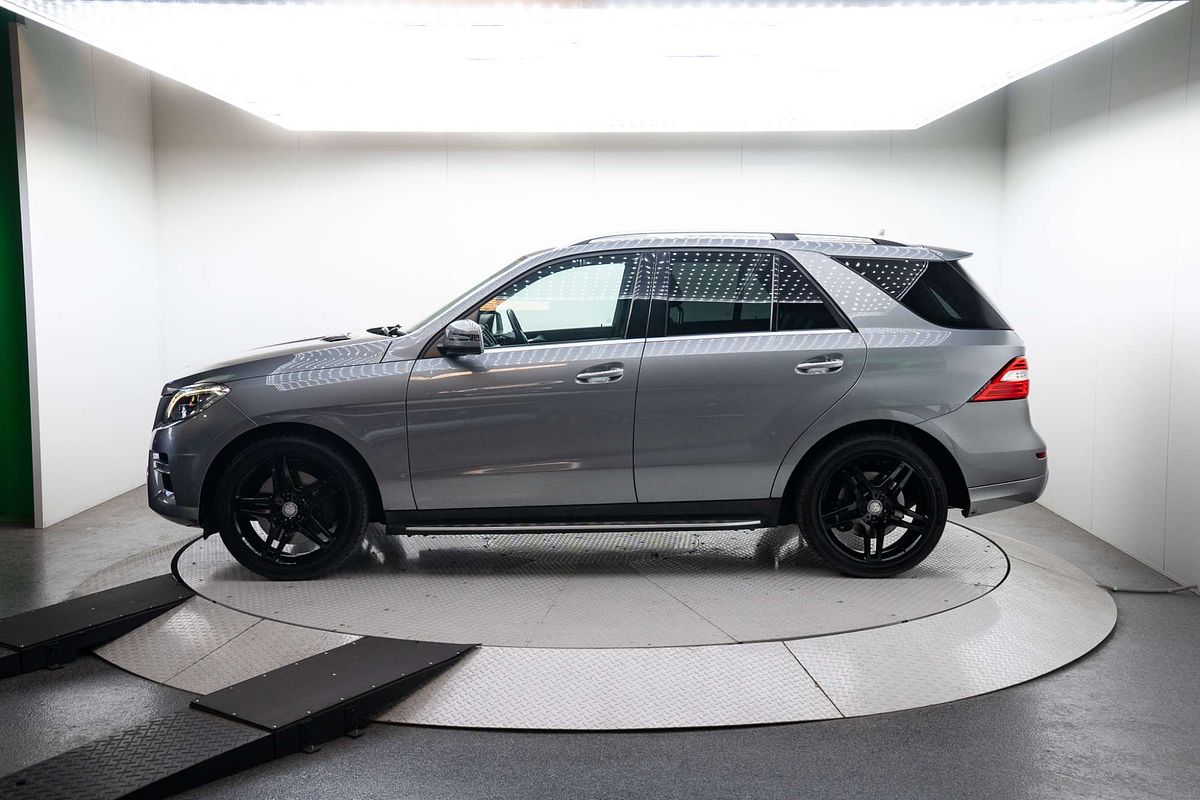 2014 Mercedes-Benz M-Class ML400 W166