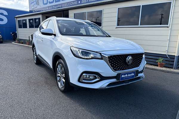 2022 MG HS Vibe SAS23