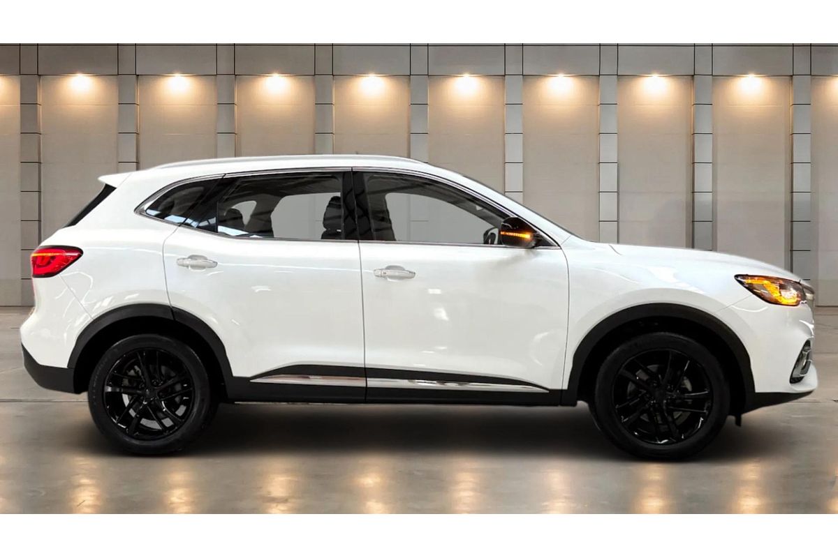 2023 MG HS Excite SAS23