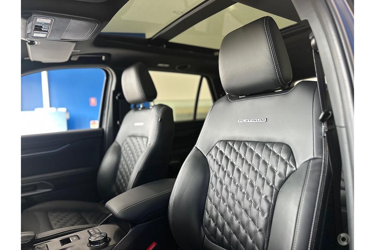 2025 Ford Everest Platinum 3.0L