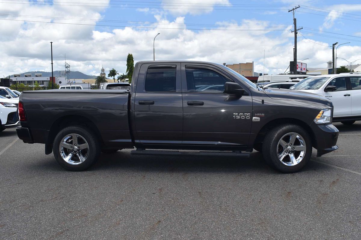 2019 RAM 1500 Express DS 4X4 SWB
