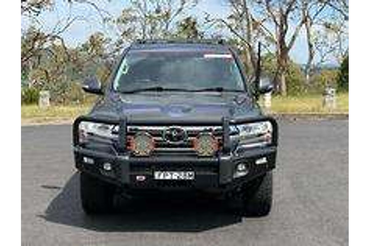 2018 Toyota Landcruiser Sahara VDJ200R