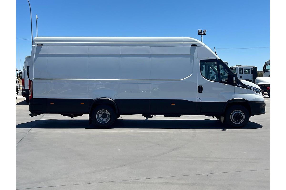 2025 Iveco Daily 70C21V