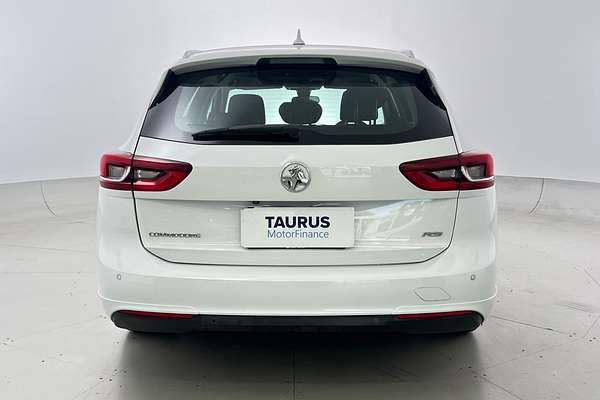 2018 Holden Commodore RS ZB thumb-3