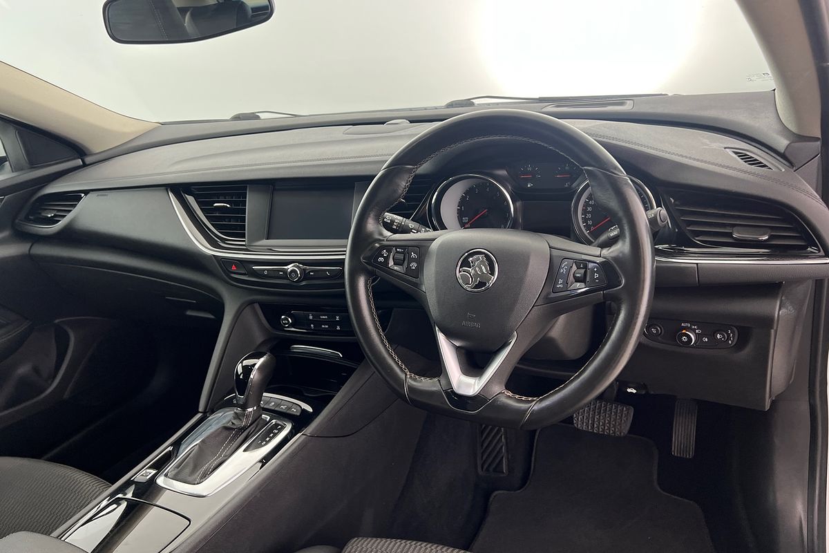 2018 Holden Commodore RS ZB