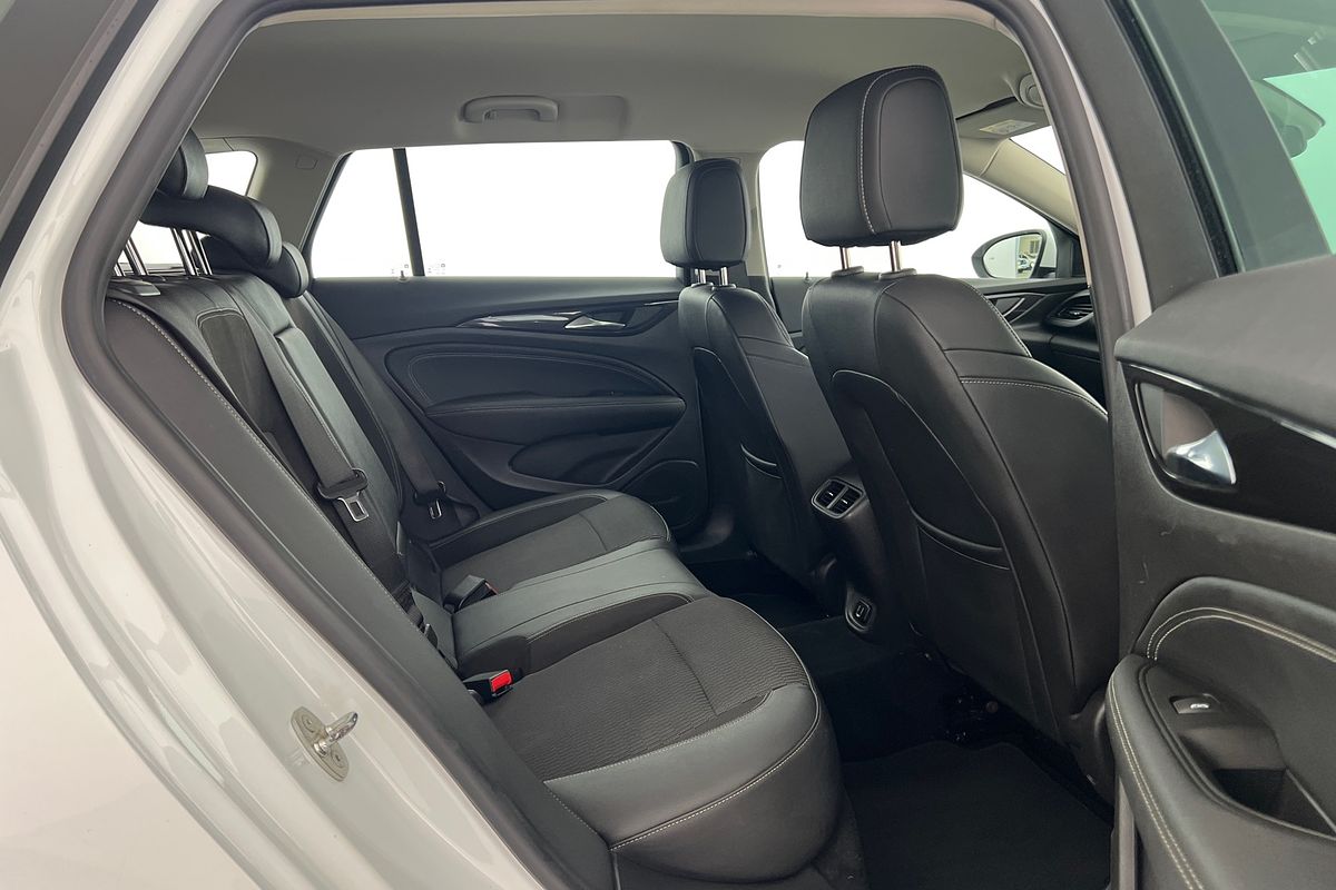 2018 Holden Commodore RS ZB