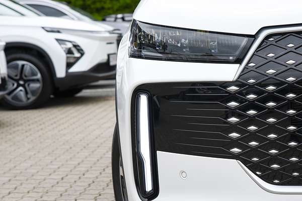 2025 Chery Tiggo 4 Hybrid Urban thumb-1