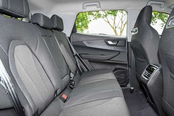 2025 Chery Tiggo 4 Hybrid Urban thumb-8