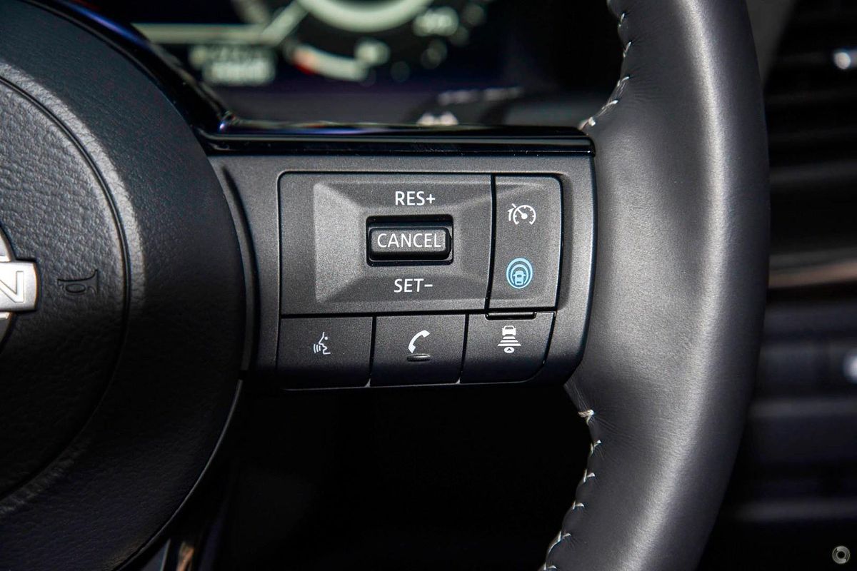 2025 Nissan QASHQAI N-DESIGN e-POWER J12