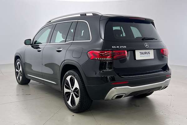 2020 Mercedes-Benz GLB-Class GLB250 X247 thumb-2