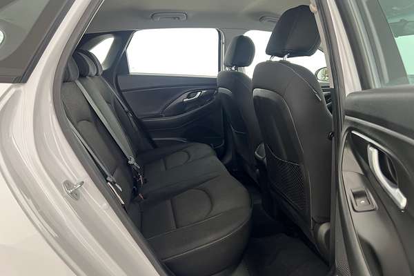 2019 Hyundai i30 Go PD thumb-16