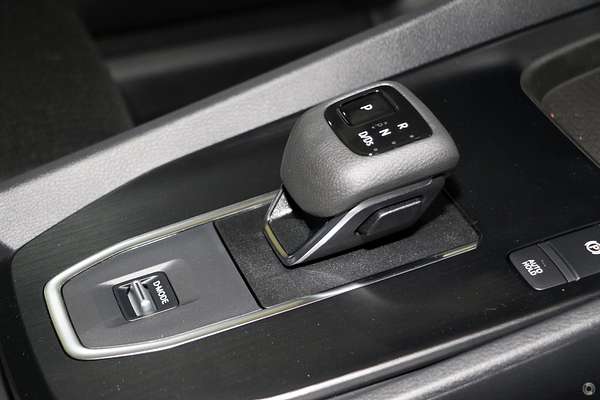 2025 Nissan QASHQAI ST J12