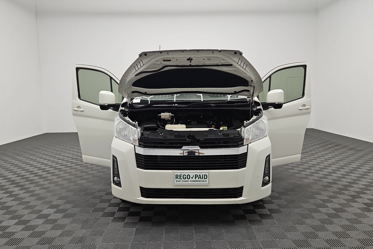 2020 Toyota Hiace Commuter GL GDH322R ELWB High Roof