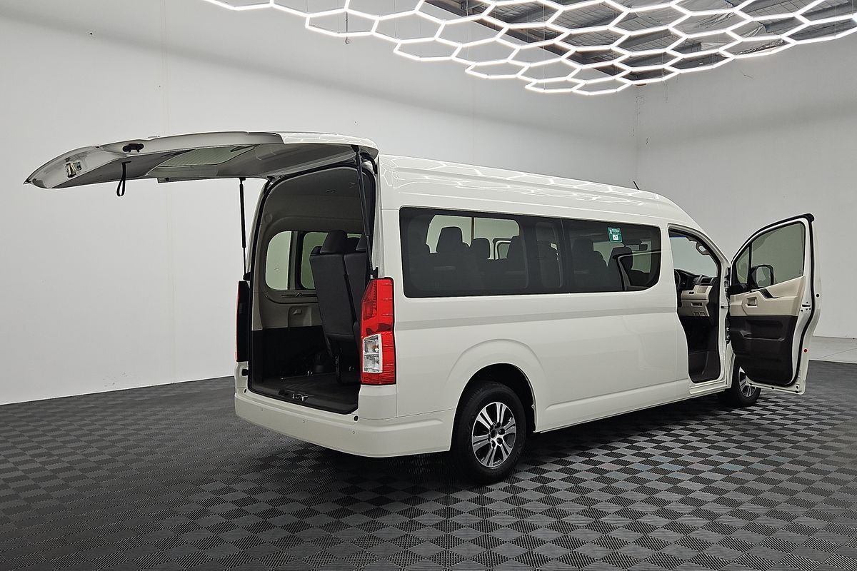 2020 Toyota Hiace Commuter GL GDH322R ELWB High Roof