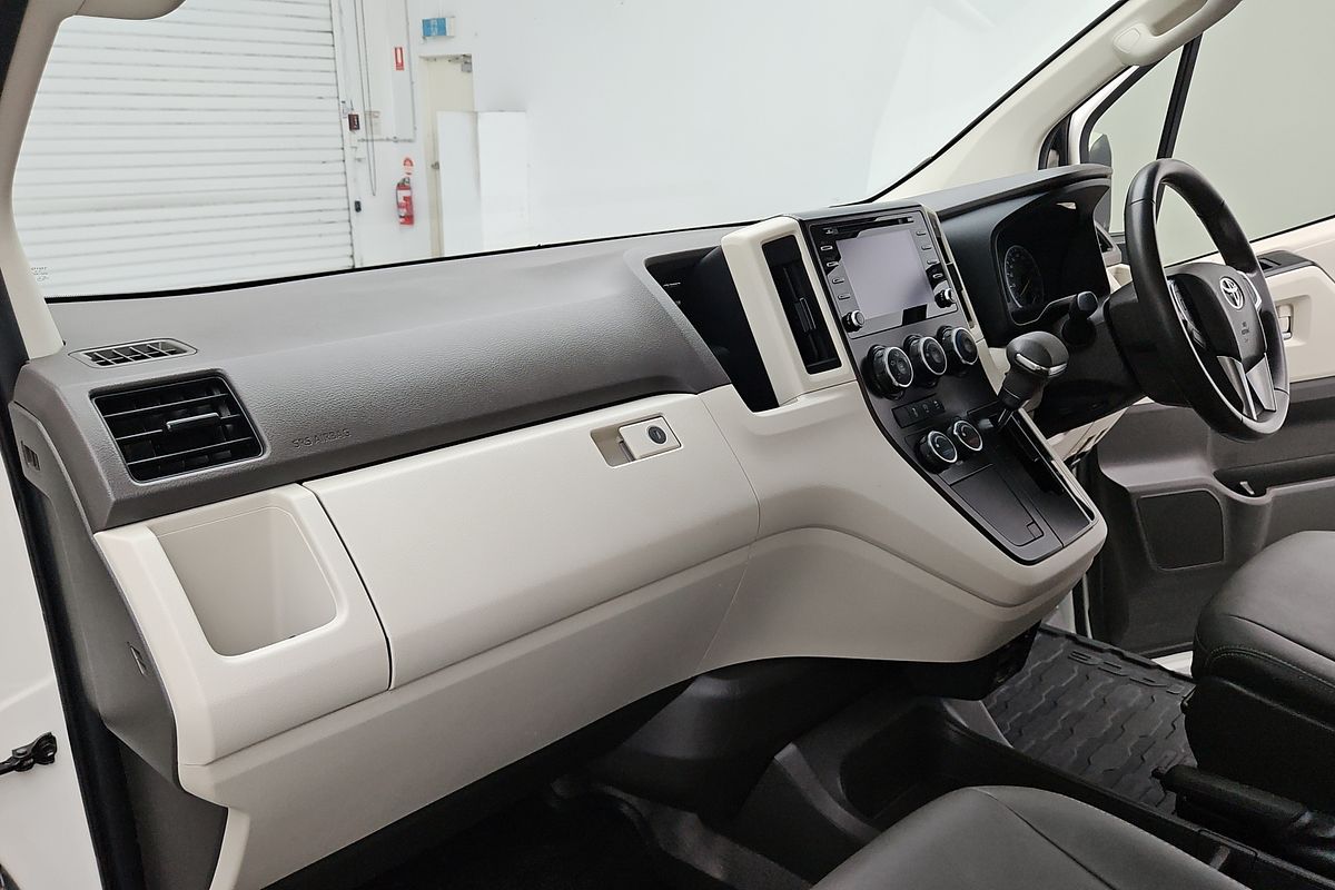 2020 Toyota Hiace Commuter GL GDH322R ELWB High Roof