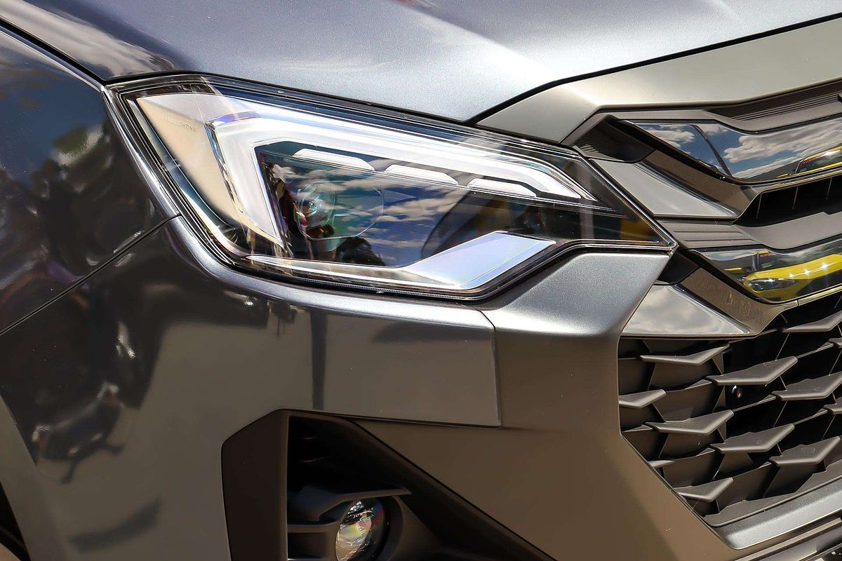 2025 Isuzu D-MAX X-RIDER 4X4