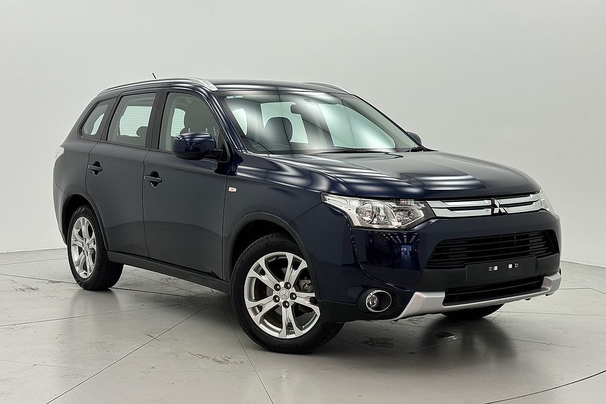 2014 Mitsubishi Outlander ES ZJ