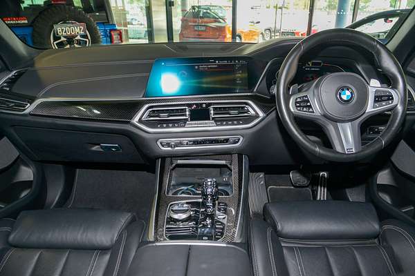 2022 BMW X5 M50i G05 thumb-17