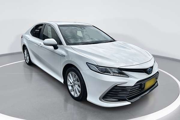 2021 Toyota Camry Ascent AXVH70R