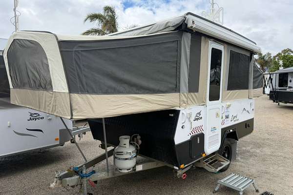 2022 Jayco LARK CAMPER BUSHPACK