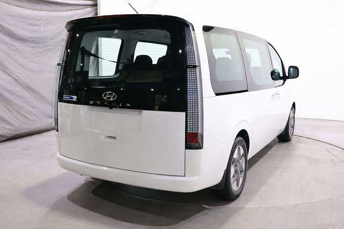 2022 Hyundai STARIA US4.V1