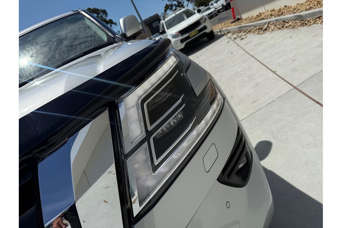 2024 Nissan Patrol Ti Y62