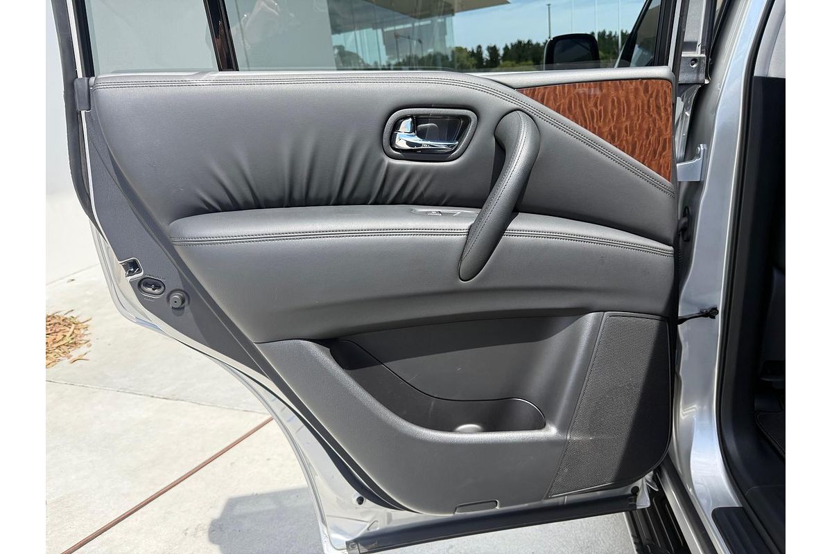 2024 Nissan Patrol Ti Y62