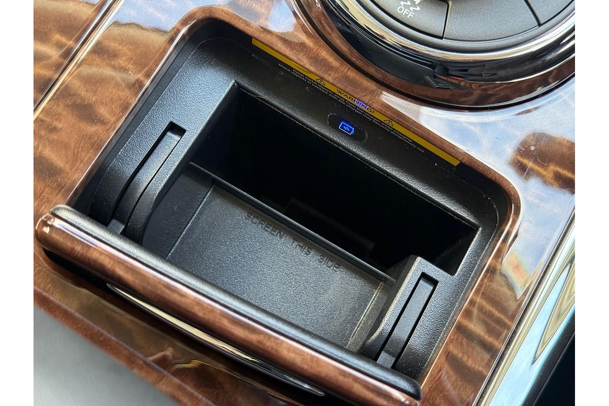 2024 Nissan Patrol Ti Y62