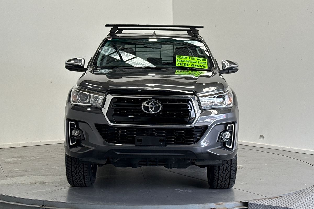 2019 Toyota Hilux SR5 (4x4) GUN126R MY19 4X4