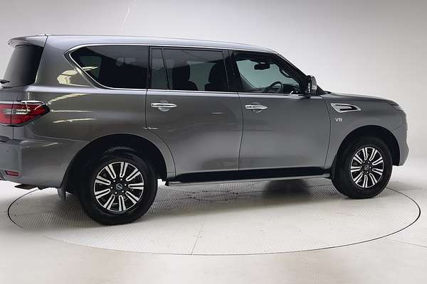 2023 Nissan Patrol Ti Y62 thumb-2