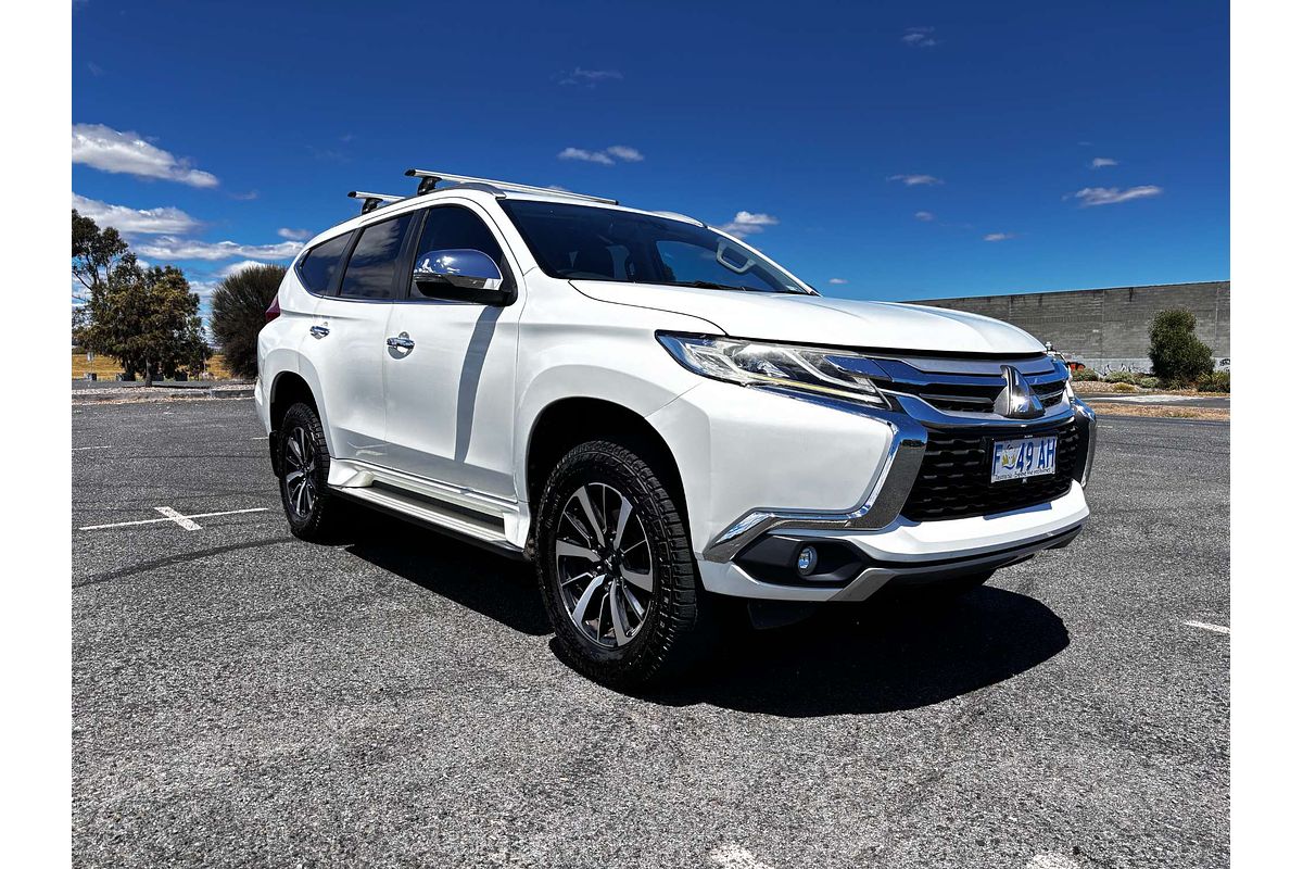 2016 Mitsubishi Pajero Sport GLS QE