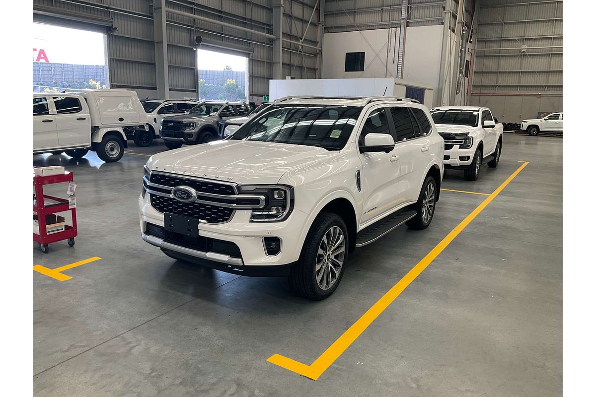 2025 Ford Everest Platinum 3.0L
