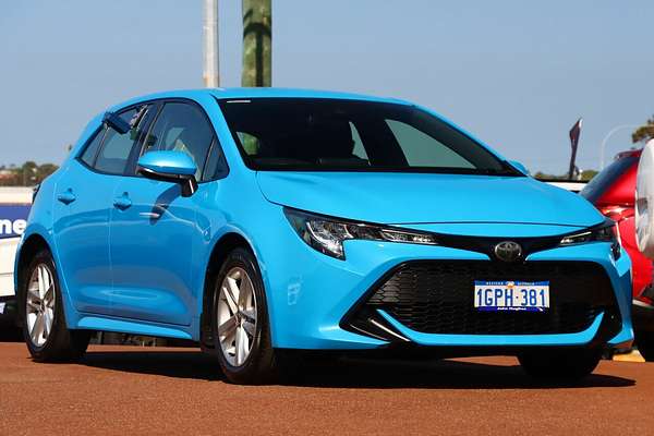 2018 Toyota Corolla Ascent Sport MZEA12R