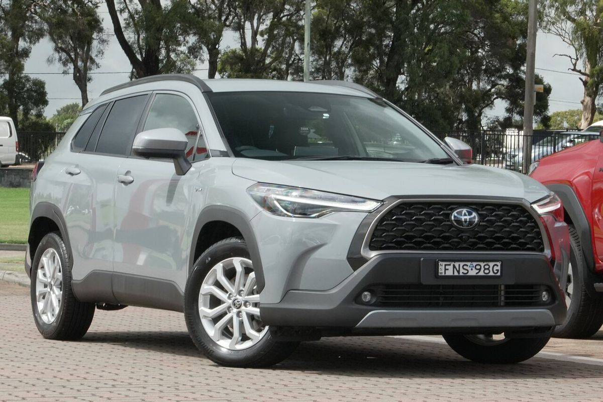 2024 Toyota Corolla Cross GXL MXGA10R