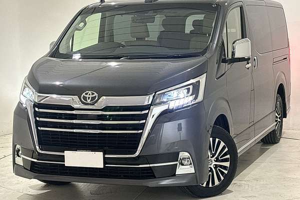 2022 Toyota Granvia VX GDH303R