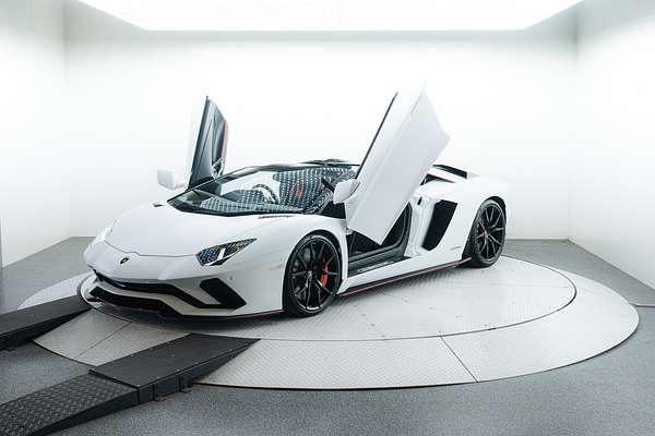 2019 Lamborghini Aventador S 834