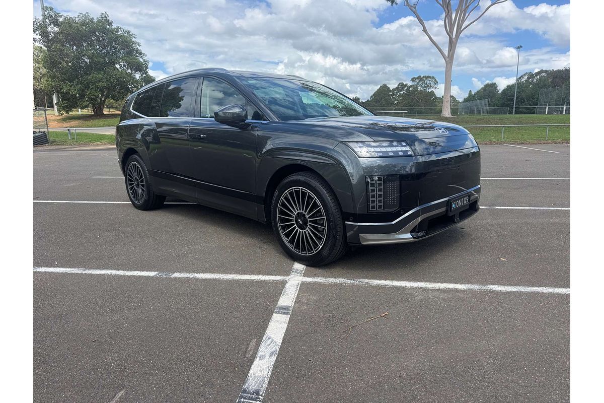 2025 Hyundai IONIQ 9 Calligraphy ME.V1
