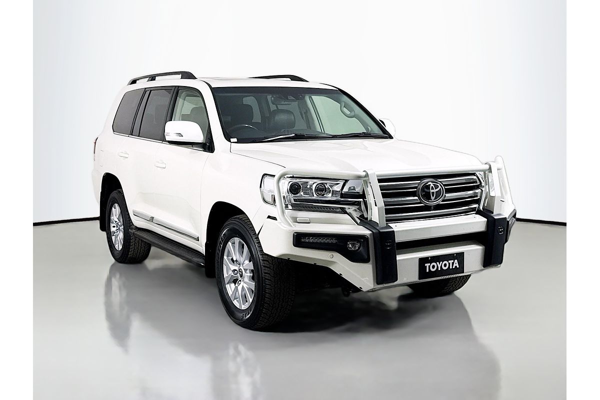 2020 Toyota Landcruiser Sahara VDJ200R
