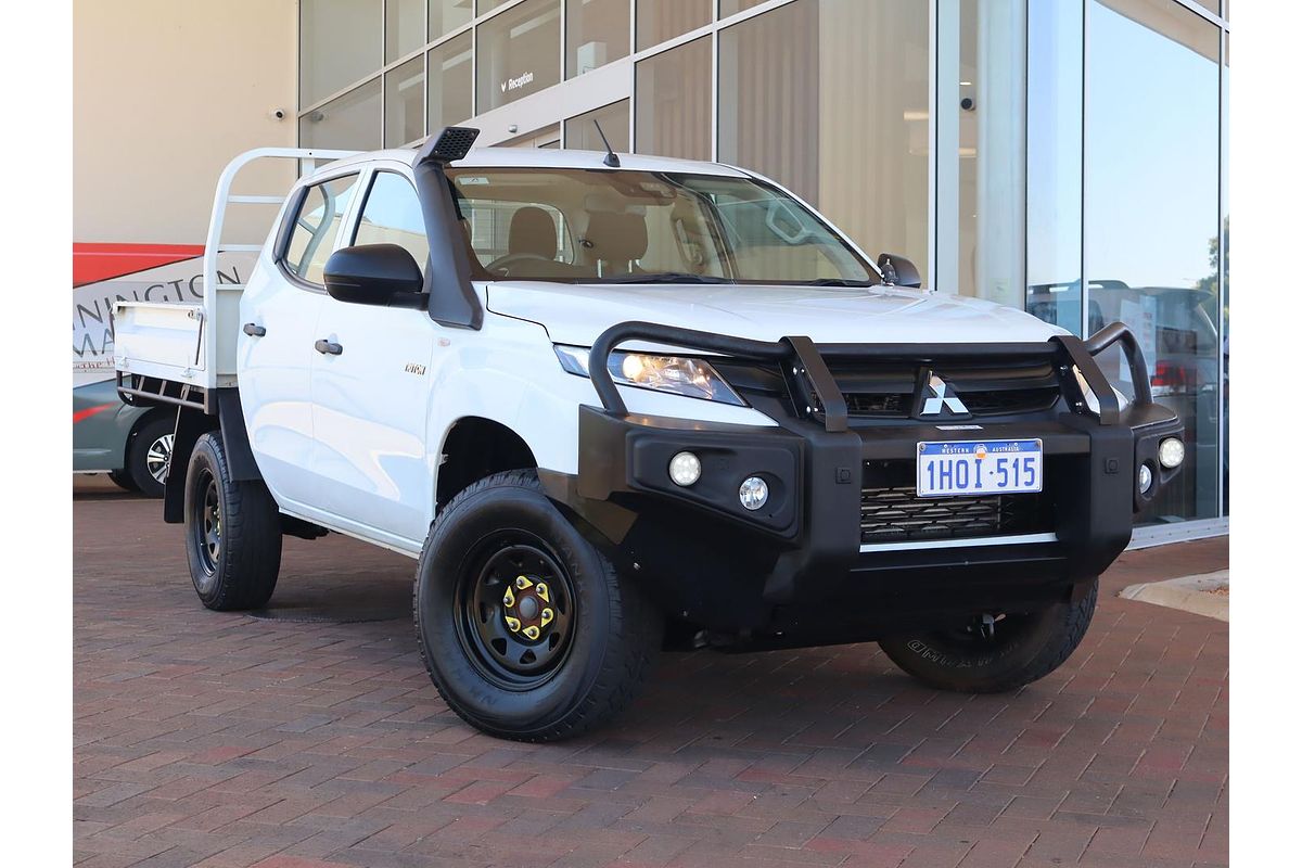 2022 Mitsubishi Triton GLX MR 4X4
