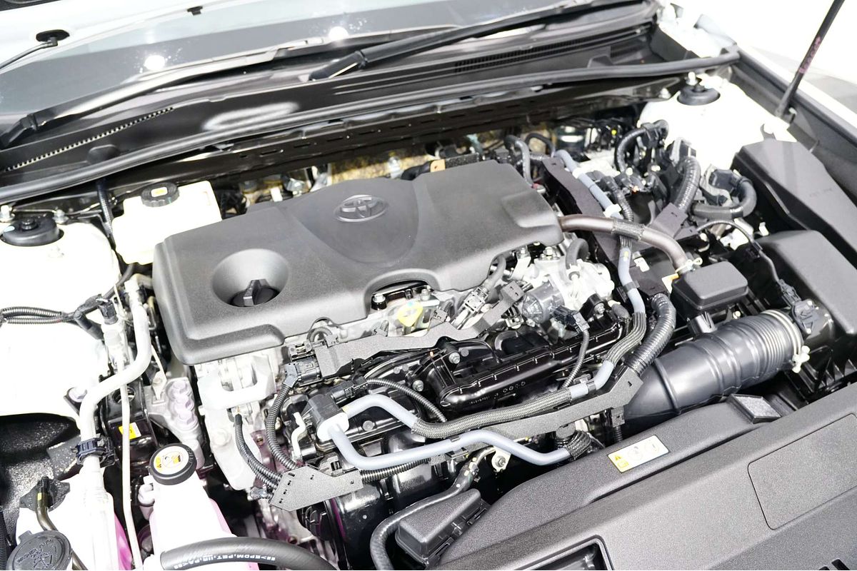 2022 Toyota Camry Ascent AXVH70R