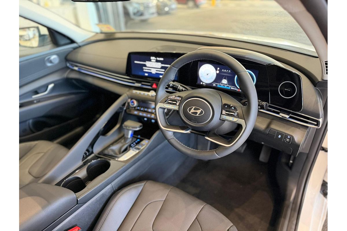 2025 Hyundai i30 Premium CN7.V2