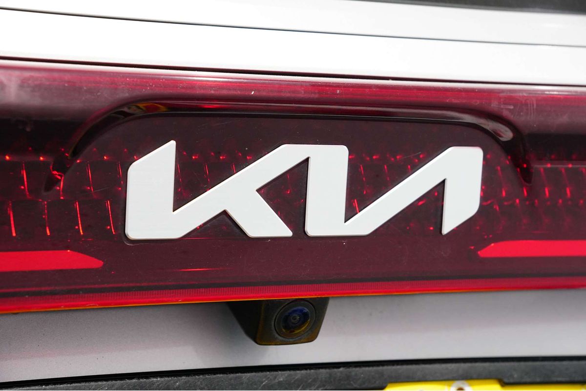 2022 Kia Carnival S KA4