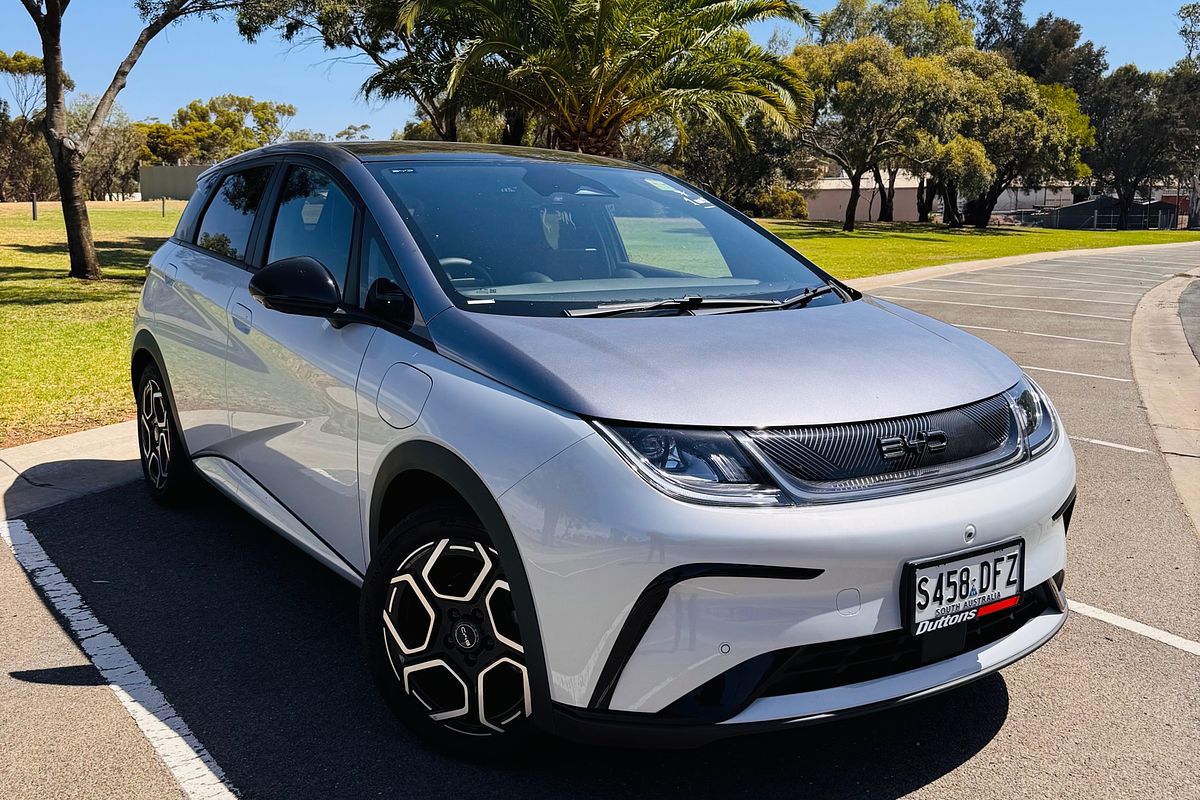 2025 BYD Dolphin Premium