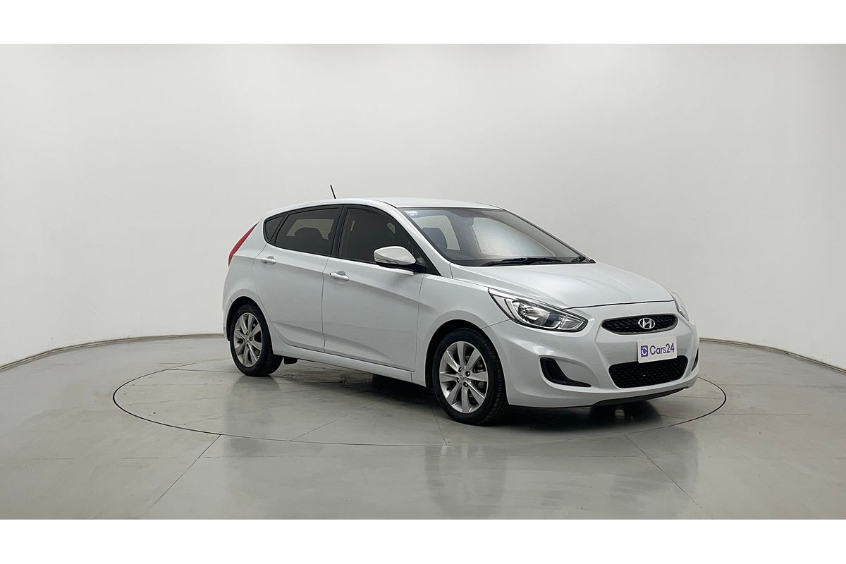 2019 Hyundai Accent Sport RB6