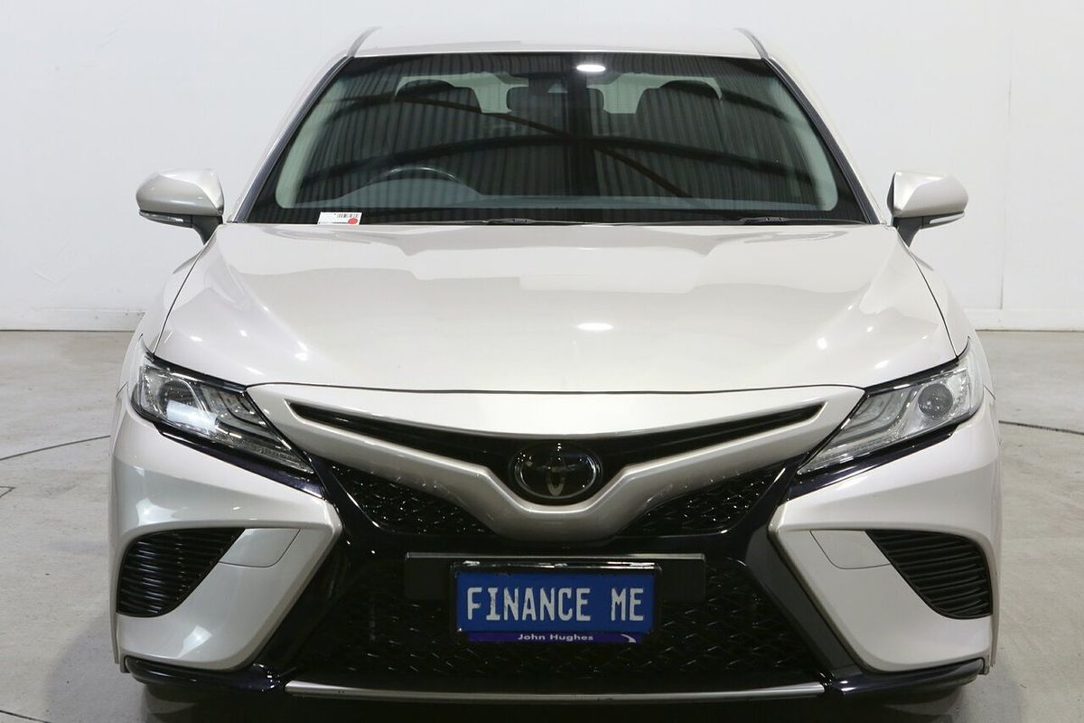 2018 Toyota Camry SX GSV70R