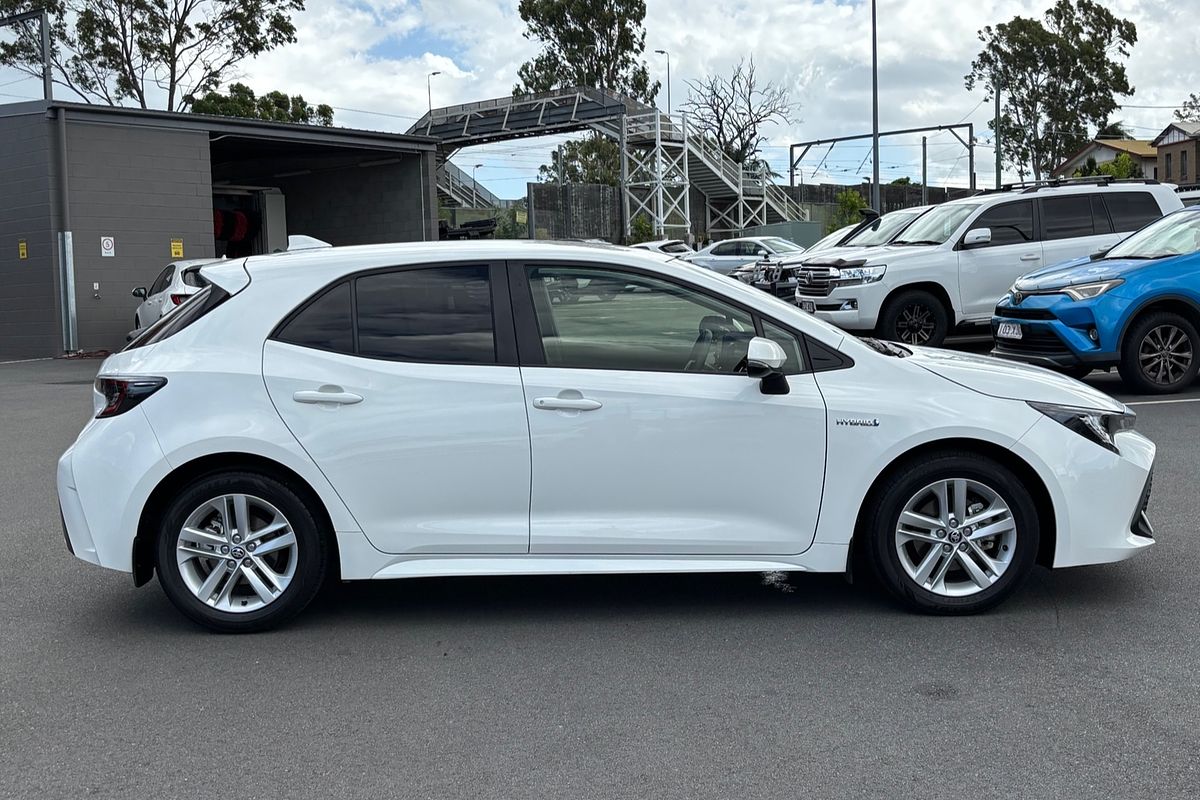2022 Toyota Corolla Ascent Sport Hybrid ZWE211R